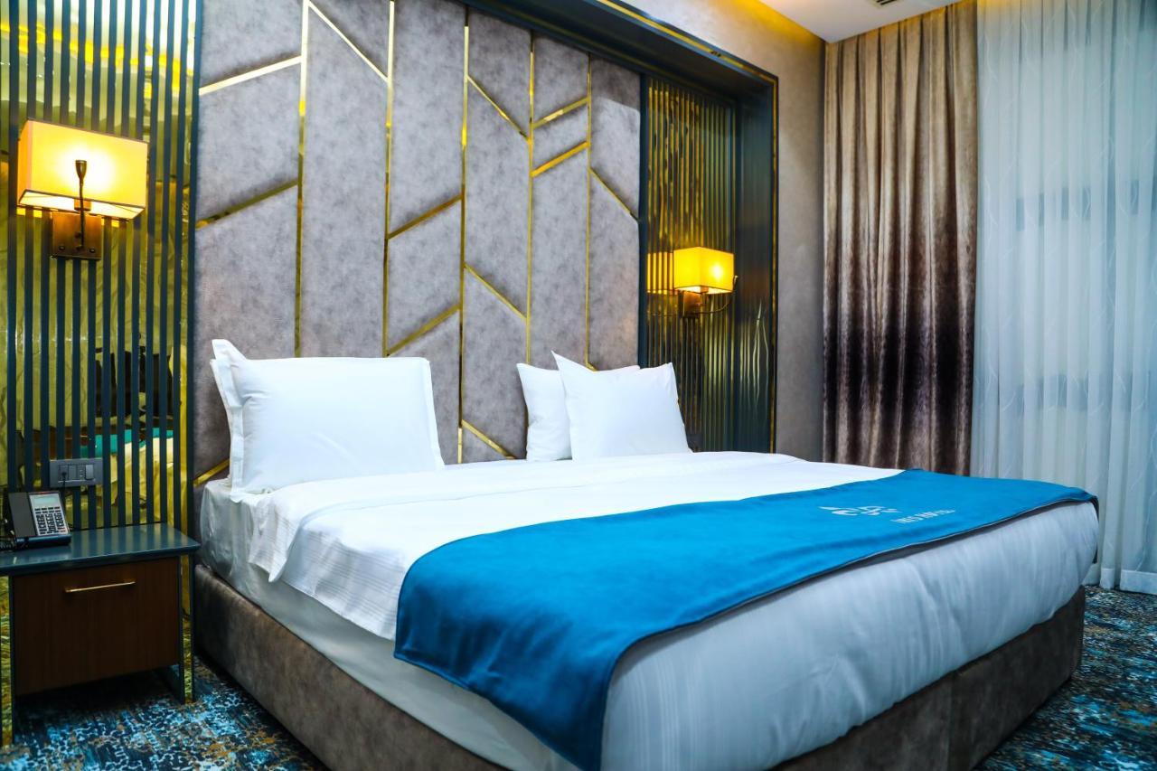 Iris Hotel Baku - Halal Hotel Bagian luar foto