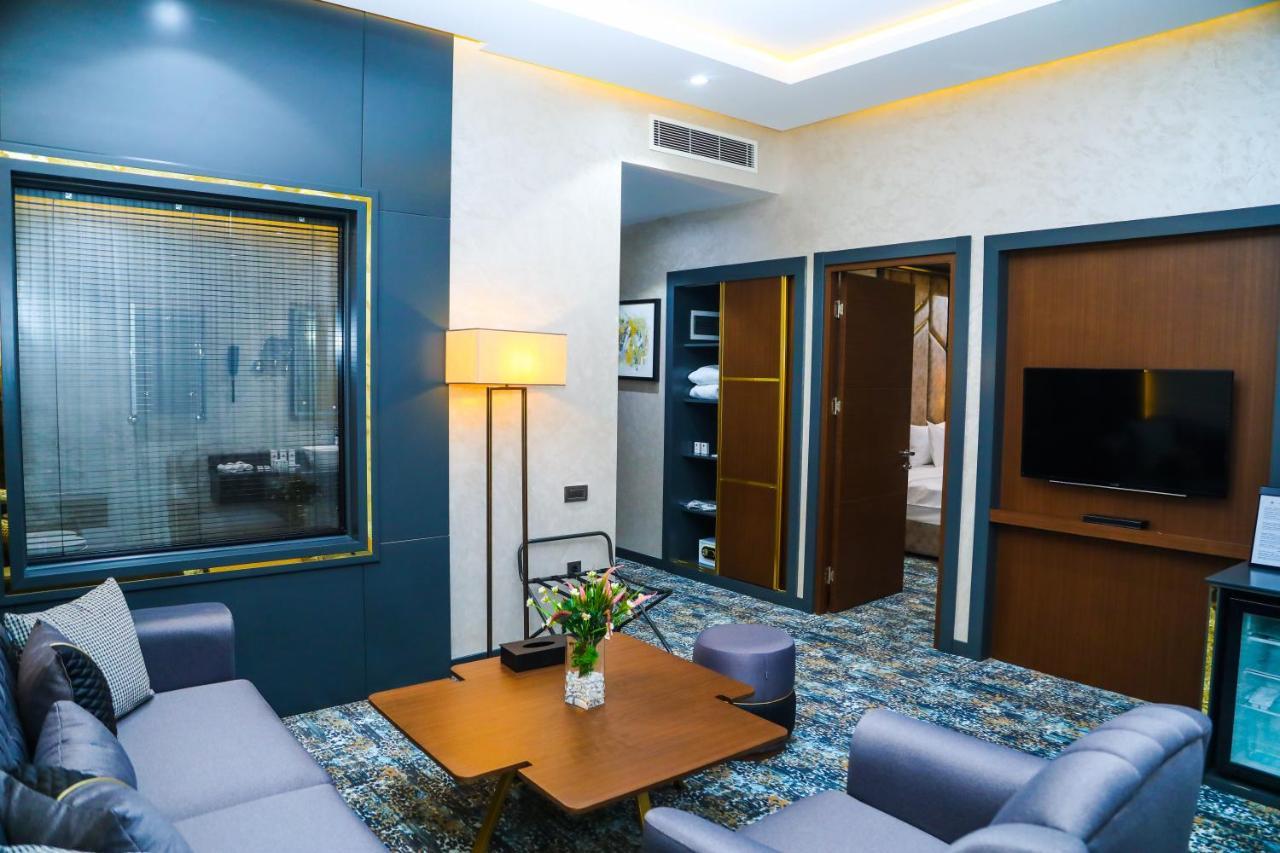 Iris Hotel Baku - Halal Hotel Bagian luar foto