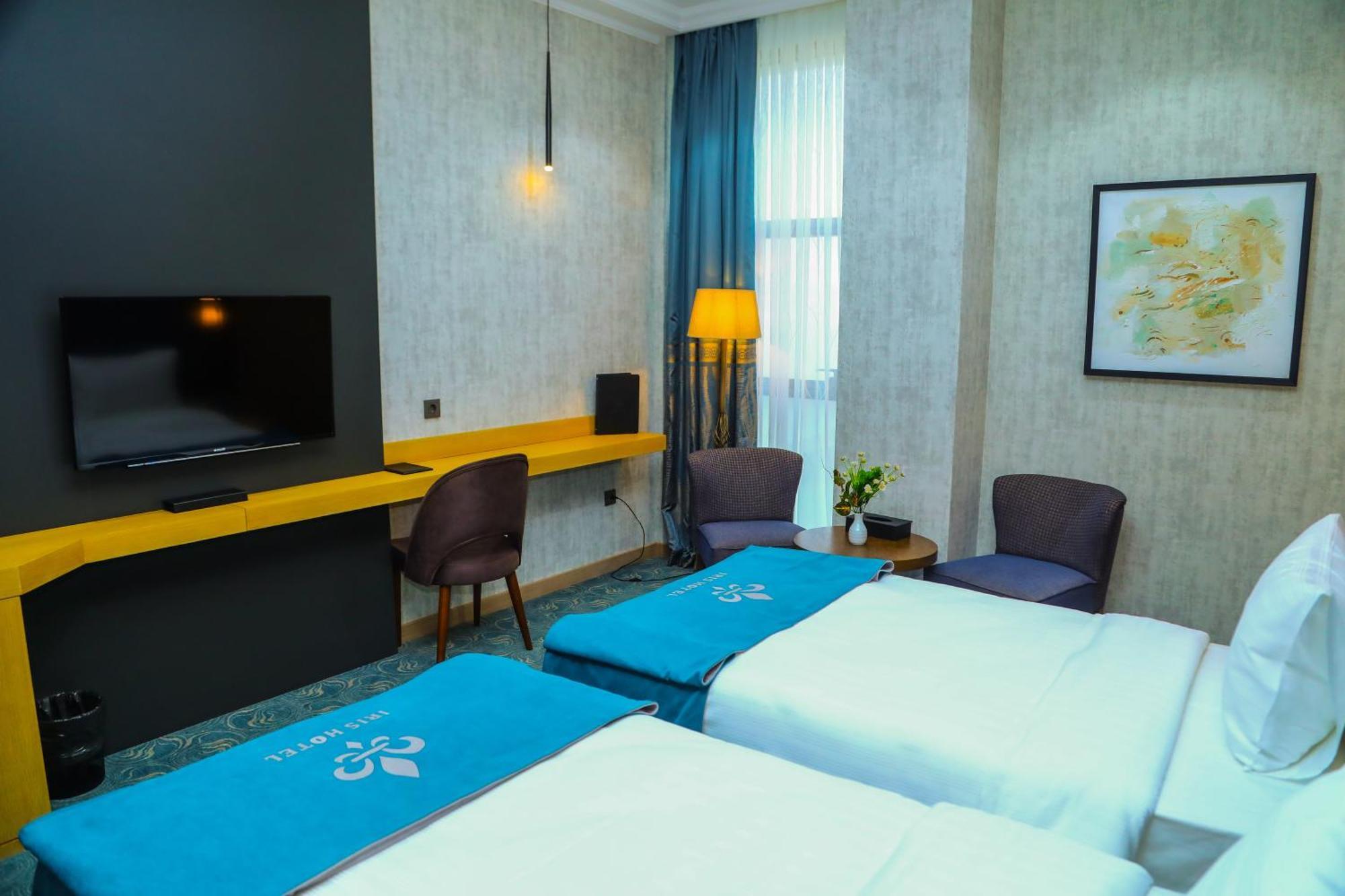 Iris Hotel Baku - Halal Hotel Bagian luar foto